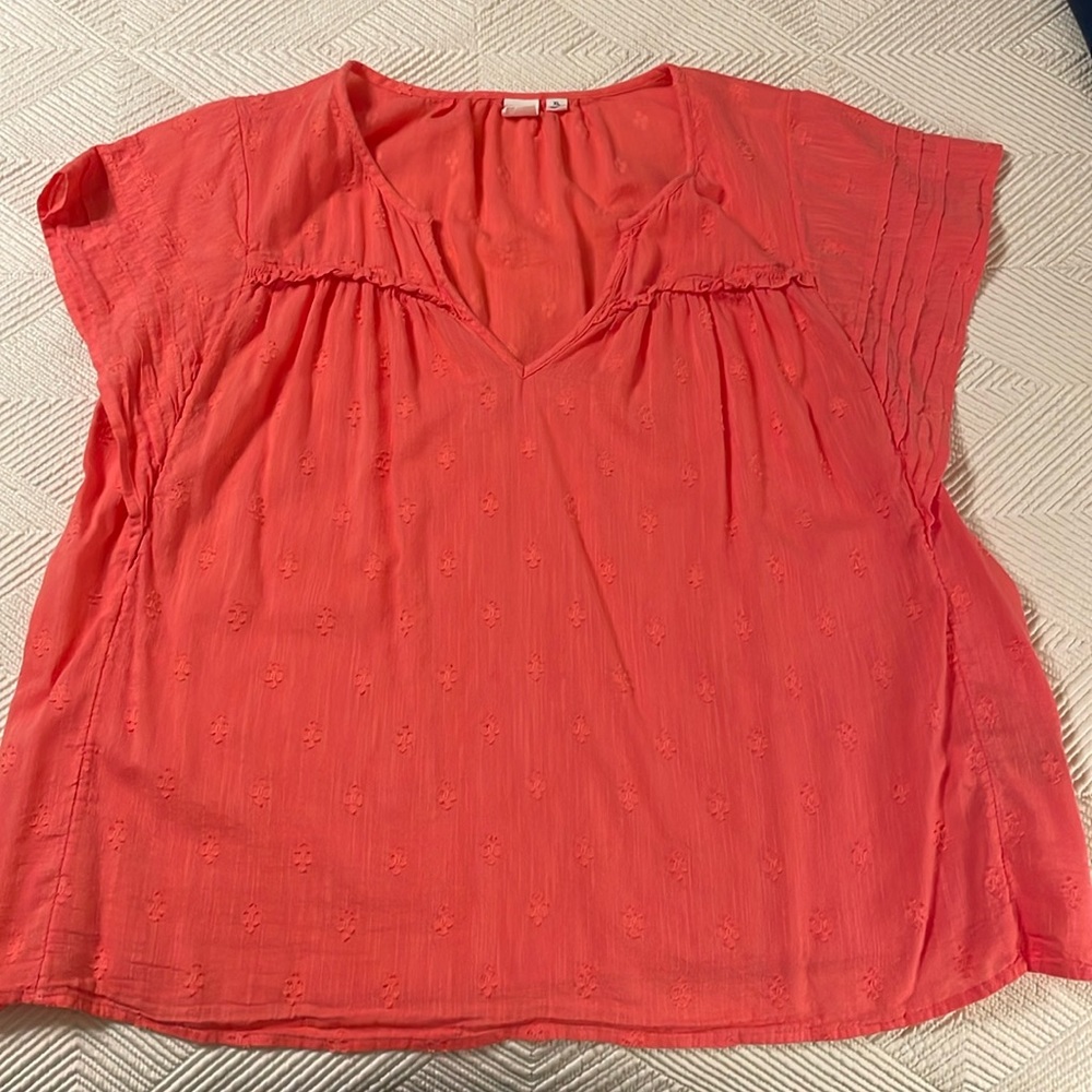 Hot pink or bright coral short sleeve top